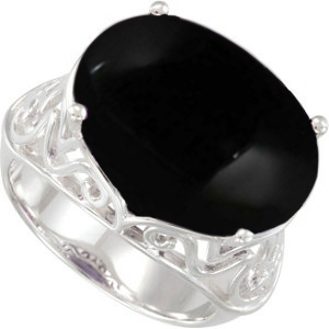 11.40 Carat Onyx and Sterling Silver Filigree Ring.