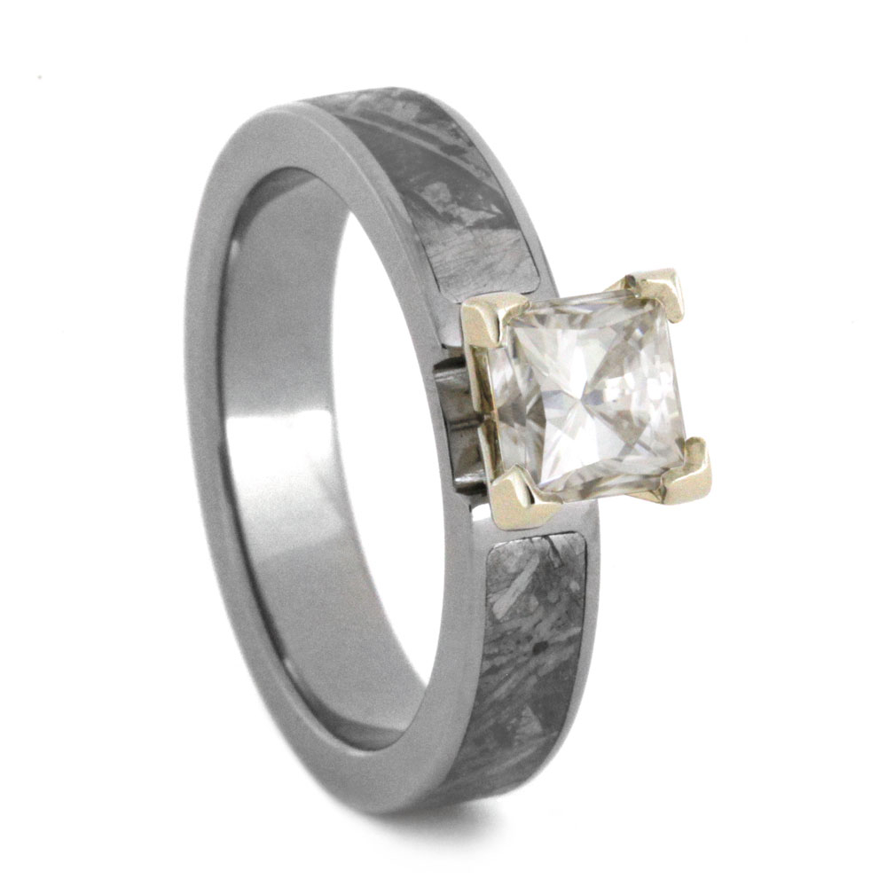Princess Cut Moissanite with Gibeon Meteorite Inlay 4mm Comfort-Fit Polished Titanium Ring.