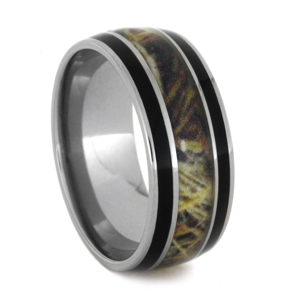 Camo Inlay with Two Black Enamel Stripes 9mm Comfort-Fit Polished Titanium Band.