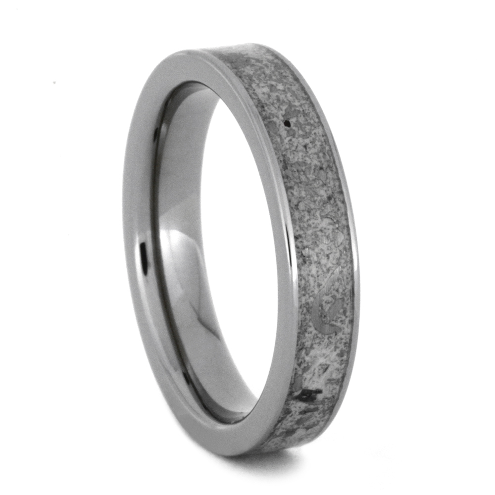 White Stardust Inlay 4mm Comfort-Fit Polished Titanium Band.