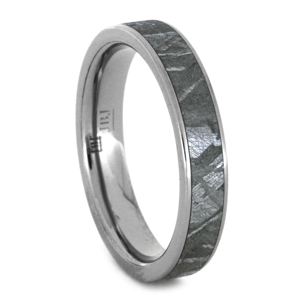 Meteorite Inlay 4mm Comfort-Fit Polished Titanium Wedding Band