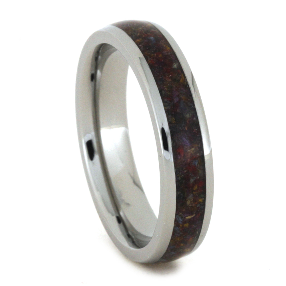 Woody Pebbles Wood Inlay 5mm Comfort-Fit Polished Round Titanium Band