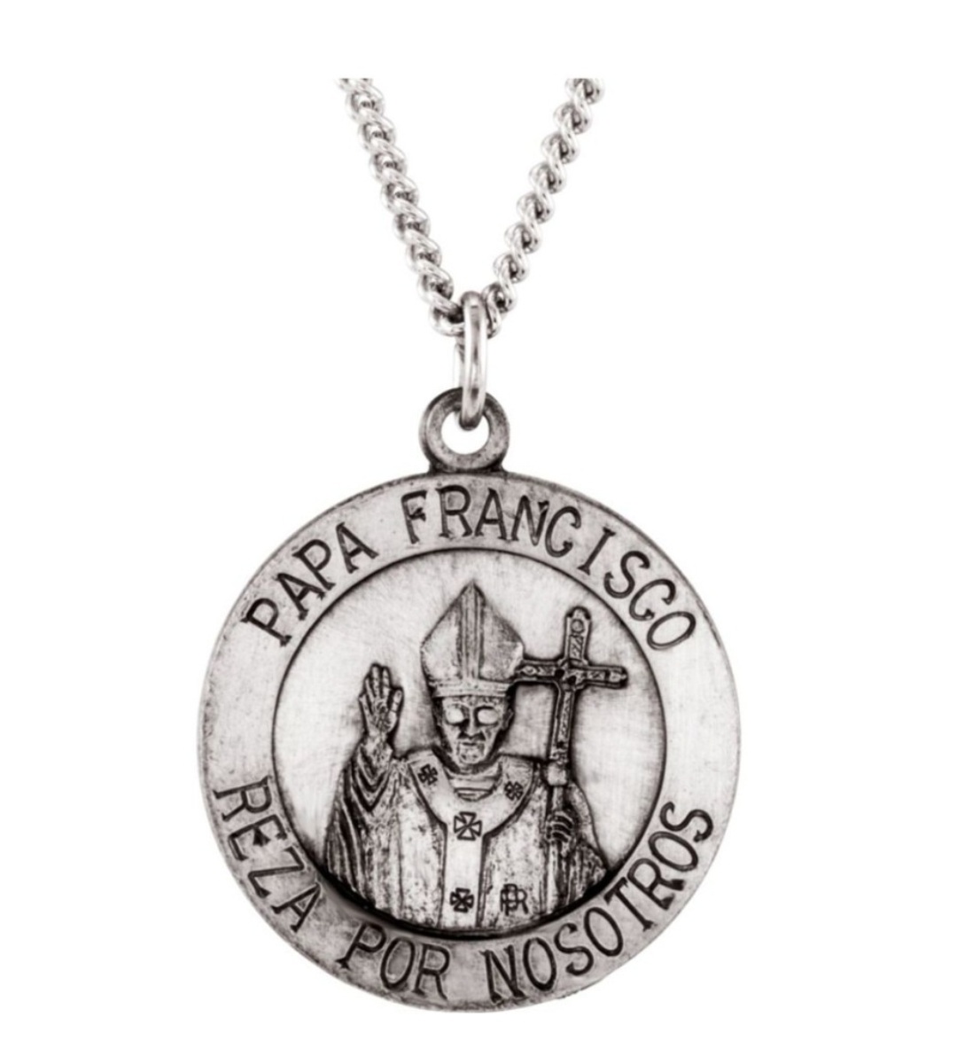 Sterling Silver 18mm Round Papa Francisco 18