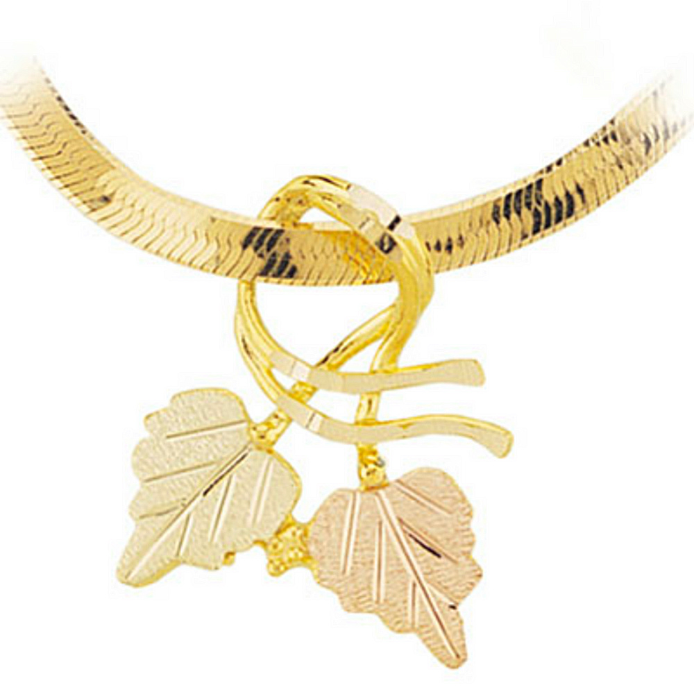 Black Hills Gold Necklace with Leaf Pendent. 