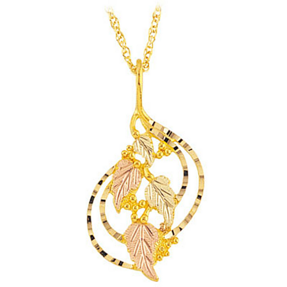 Black Hills Gold Necklace with Leaf Pendent. 