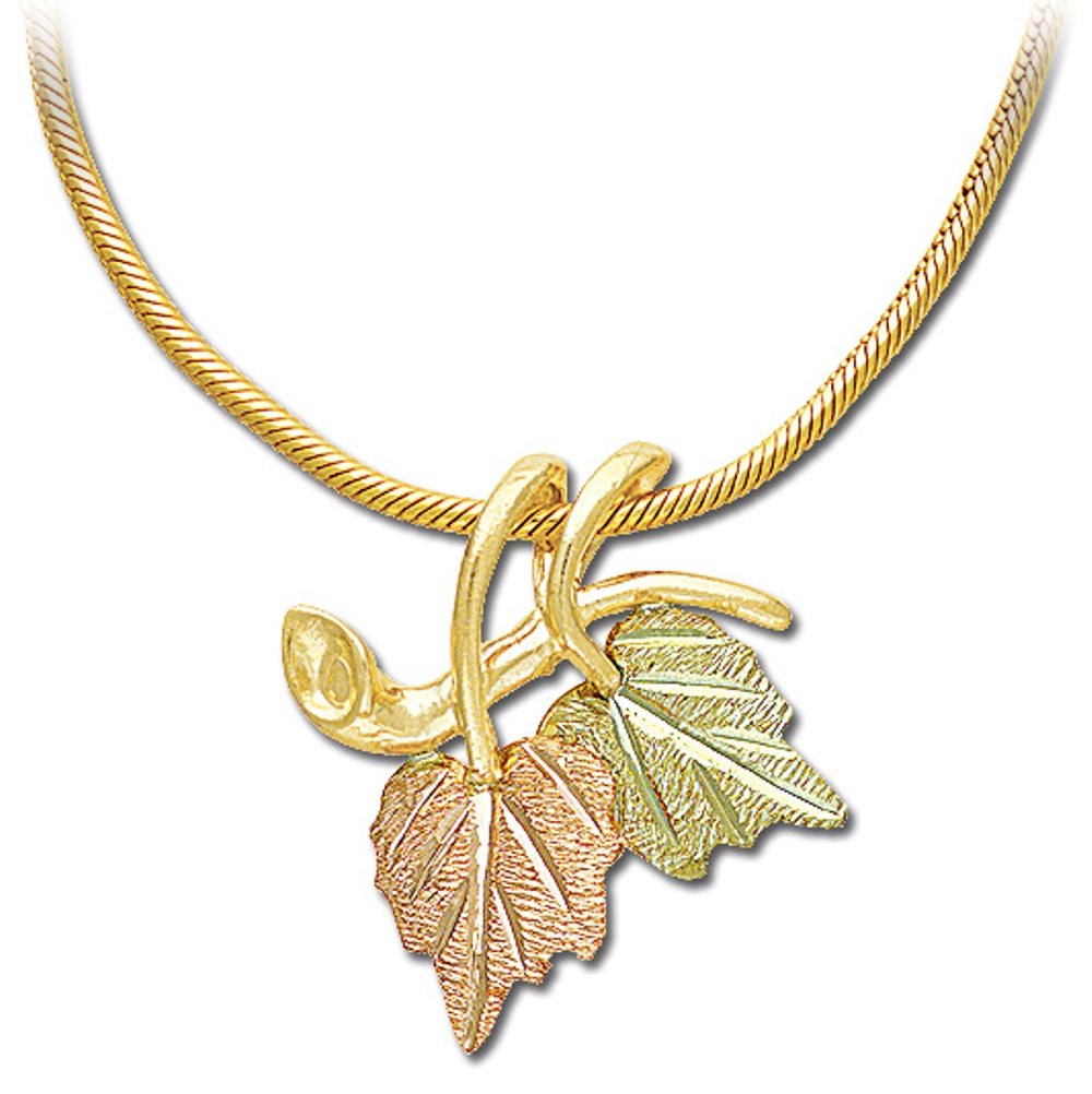 Black Hills Gold Necklace with Leaf Slide Pendent. 