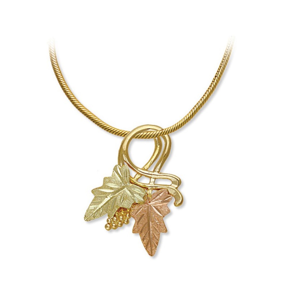 Black Hills Gold Necklace with Leaf Slide Pendent. 