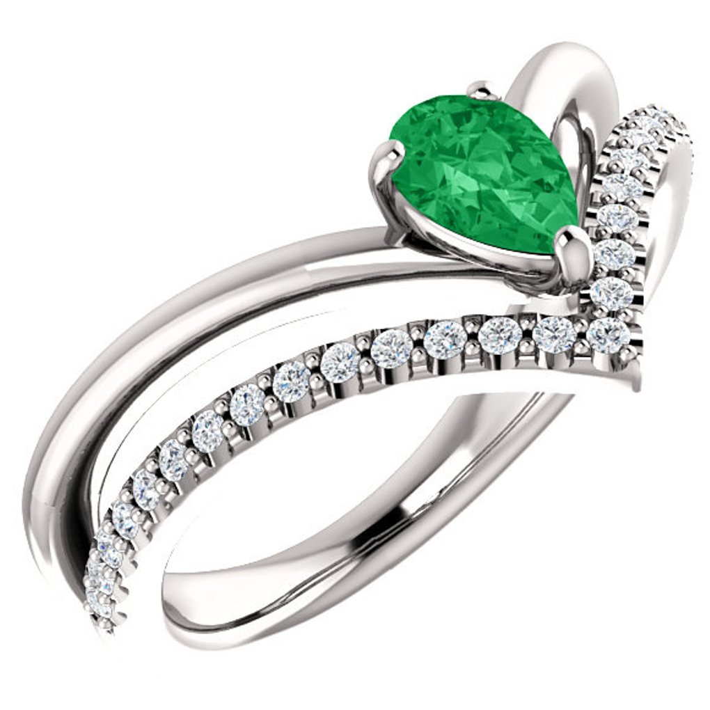 Diamond and Emerald 'V' Ring, Rhodium-Plated 14k White Gold 