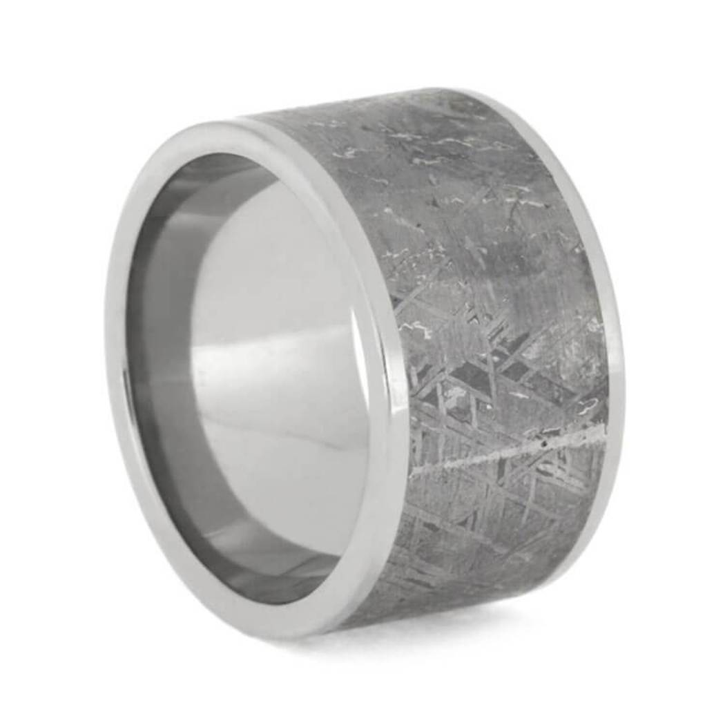 Gibeon Meteorite 12mm Titanium Comfort-Fit Wedding Band