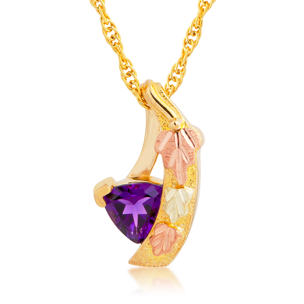 Black Hills Gold Necklace with Amethyst Pendant. 