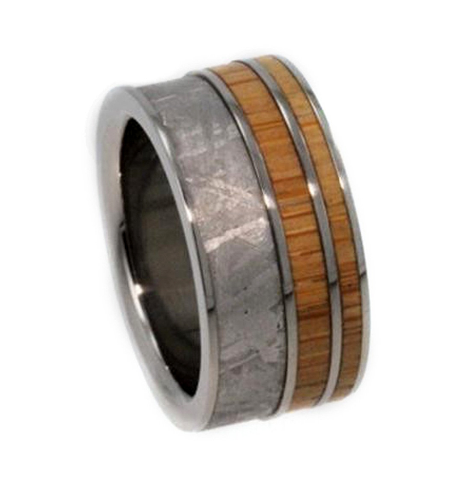 Gibeon Meteorite, Bamboo 9.5mm Comfort Fit Interchangeable Titanium Wedding Band.